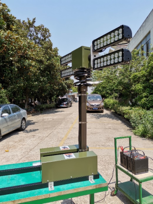 照明升降杆——倒伏式升降照明灯