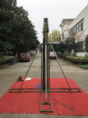 移动通讯升降杆——组装式